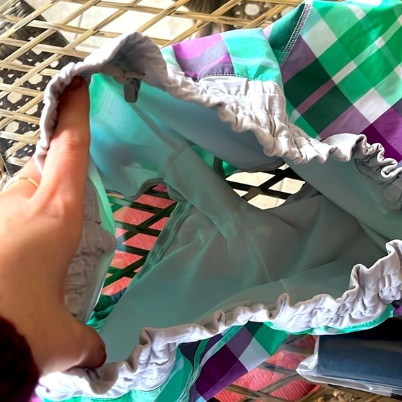 Lululemon Foxy Plaid Tracker Skort Short Green Purple RARE HTF Size 8 Activewear - Picture 14 of 16